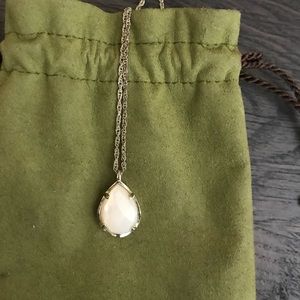 Kendra Scott drop pendant